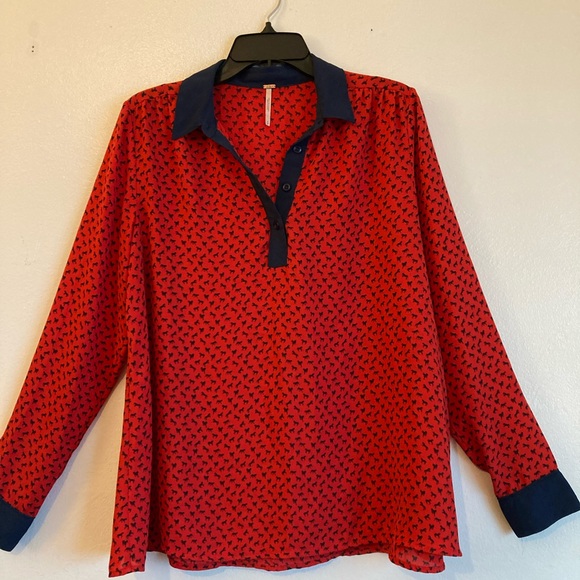 Free People Red & Navy Horse Print Pullover Blouse/Top - Picture 1 of 8